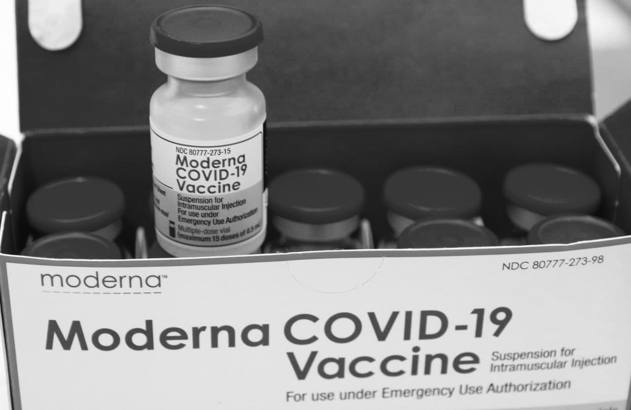 Ефективність вакцини Moderna від штаму «Дельта» оцінило МОЗ