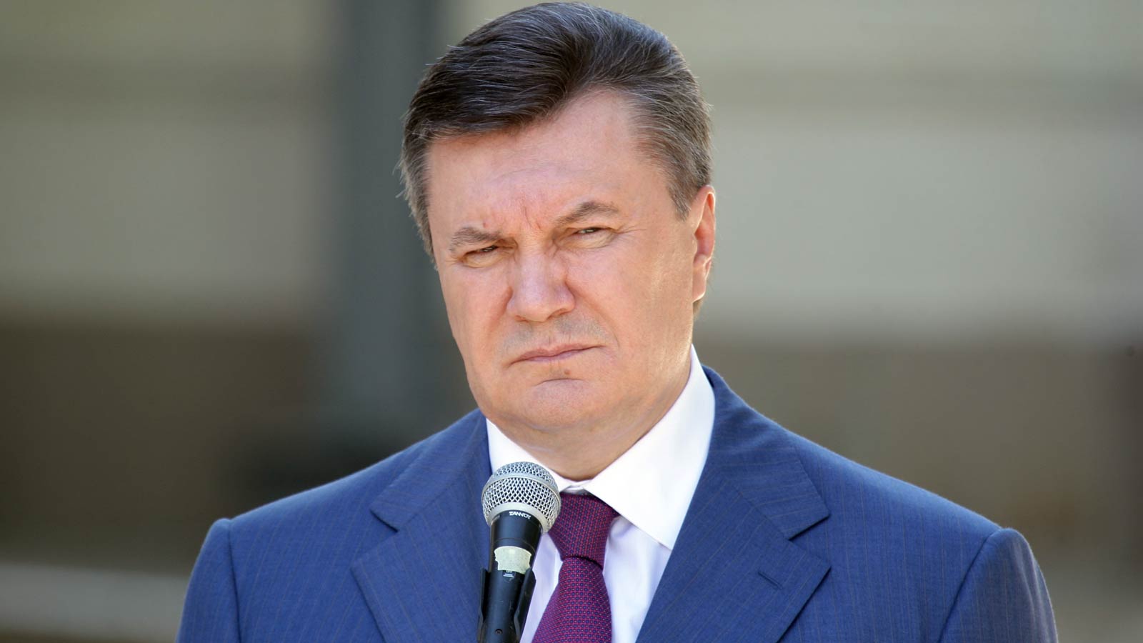 Януковича і його сина можуть оголосити в міжнародний розшук