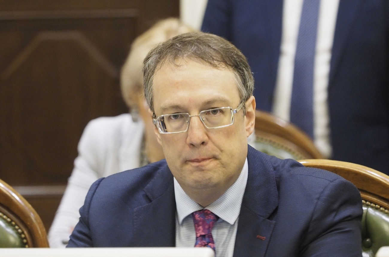 Кабмін звільнив Геращенка з посади заступника глави МВС