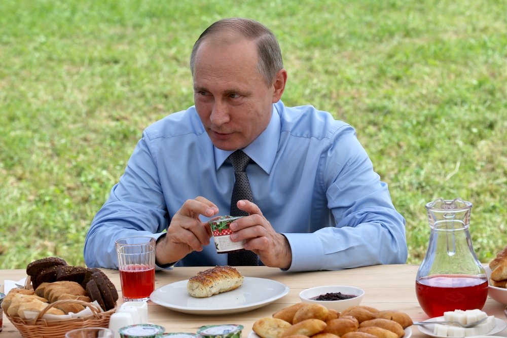 Путін прирівняв товари з ОРДЛО до російських