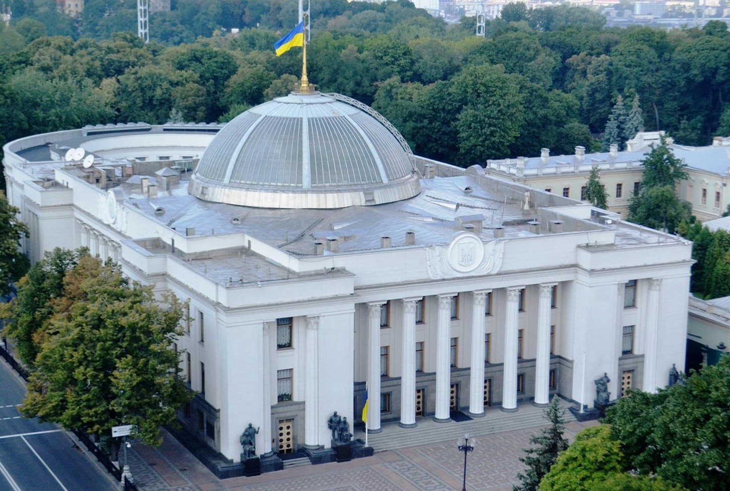 У Раді почали збір підписів для пришвидшення розгляду законопроекту про СБУ