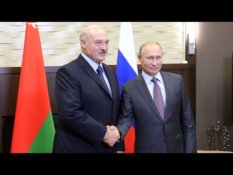 Слабкий Лукашенко здає Білорусь Росії, – експосол про підписання країнами 28 союзних програм