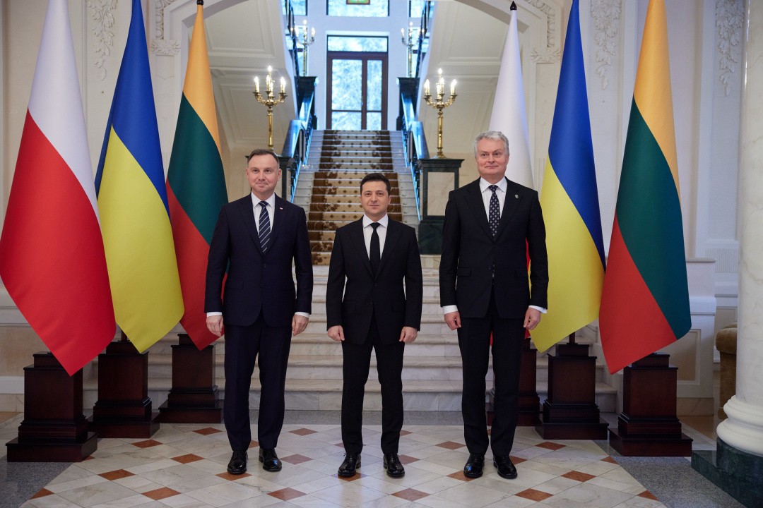Президенти України, Польщі та Литви зустрілися у Карпатах