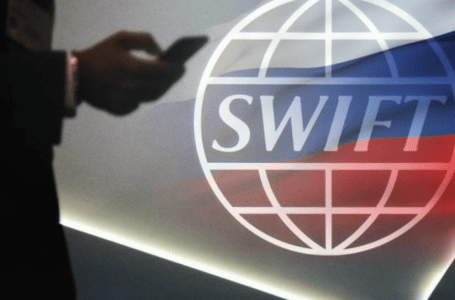 Захід передумав відключати Росію від SWIFT – ЗМІ