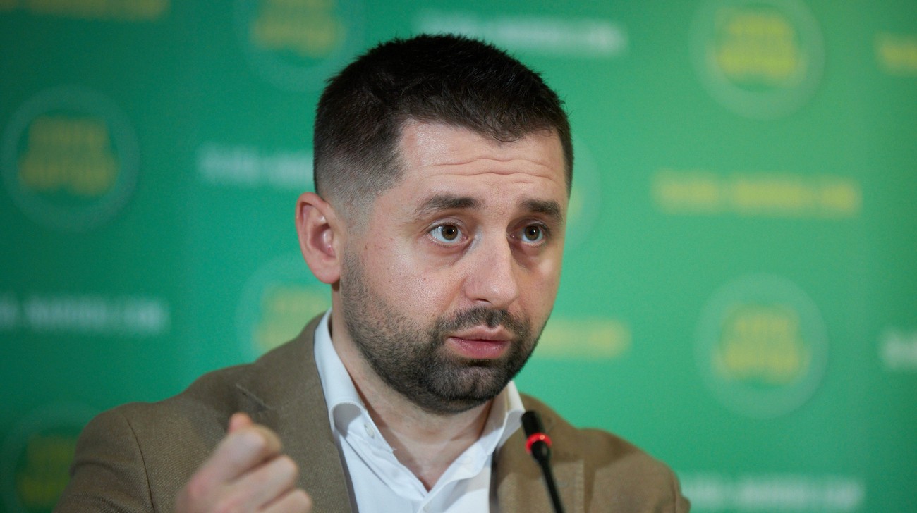 Арахамія відреагував на розслідування щодо ДТП з Трухіним