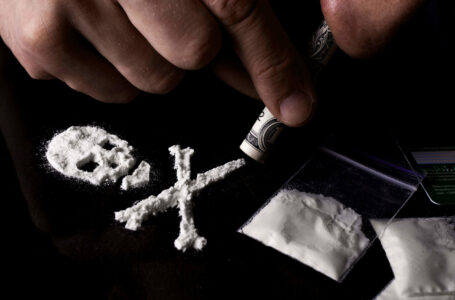 Від отруєного кокаїну померли 20 людей, ще понад 50 — у лікарні