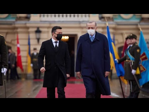 Туреччина заборонила прохід російським кораблям в Чорне море, – Зеленський