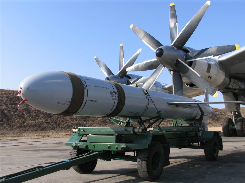 Ракети випустили всі 10 Ту-95 – моніторингові пабліки