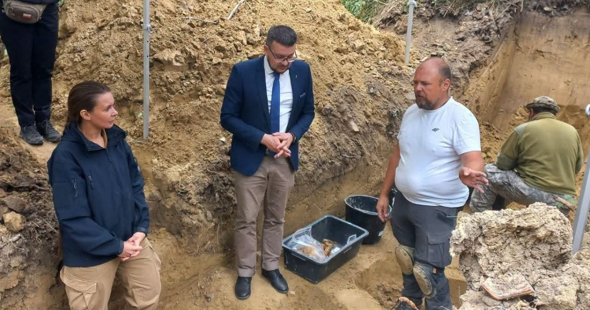 У Львові ексгумували 89 загиблих у боях 1939 року військових