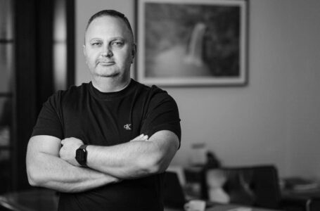 Директор АСБІС-УКРАЇНА розповів про офіційні канали продажу Apple