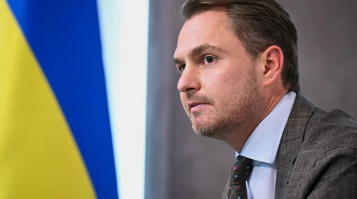 Кравченку у вересні нарахували 440 тисяч гривень виплат