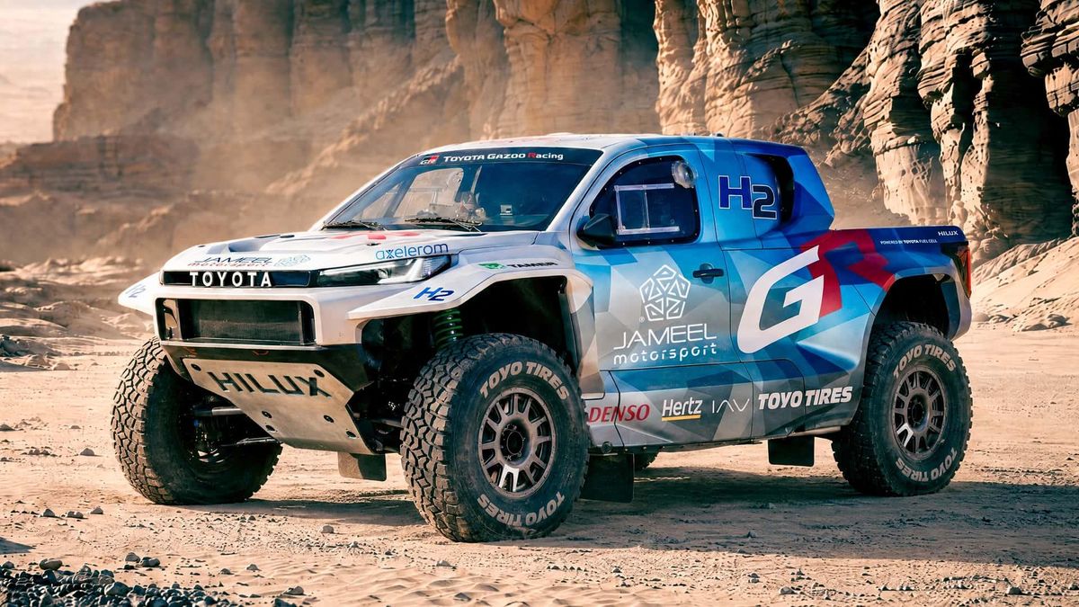 Toyota Gazoo Racing готує водневий Hilux до «Дакару-2027»
