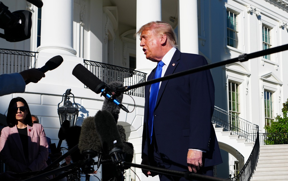 Трамп заявив, що Маск повернув швидкість Starlink для України