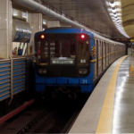 У Києві зелена гілка метро у години пік працюватиме за спеціальним графіком