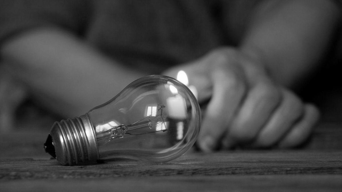 Графіки відключення світла на 22 жовтня: де та коли не буде електроенергії